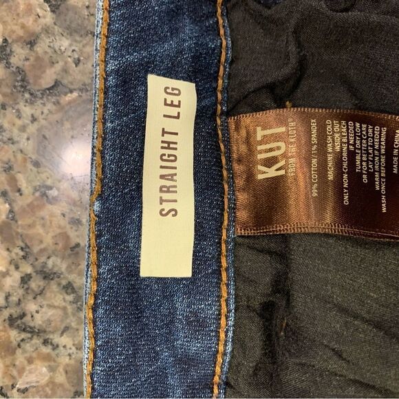 Kut from the Kloth Women’s Straight Leg Denim Jeans Size 16 Light Whiskering - Picture 4 of 6